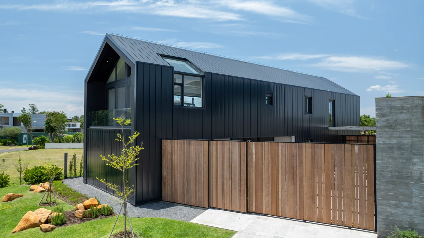 Barn House 9