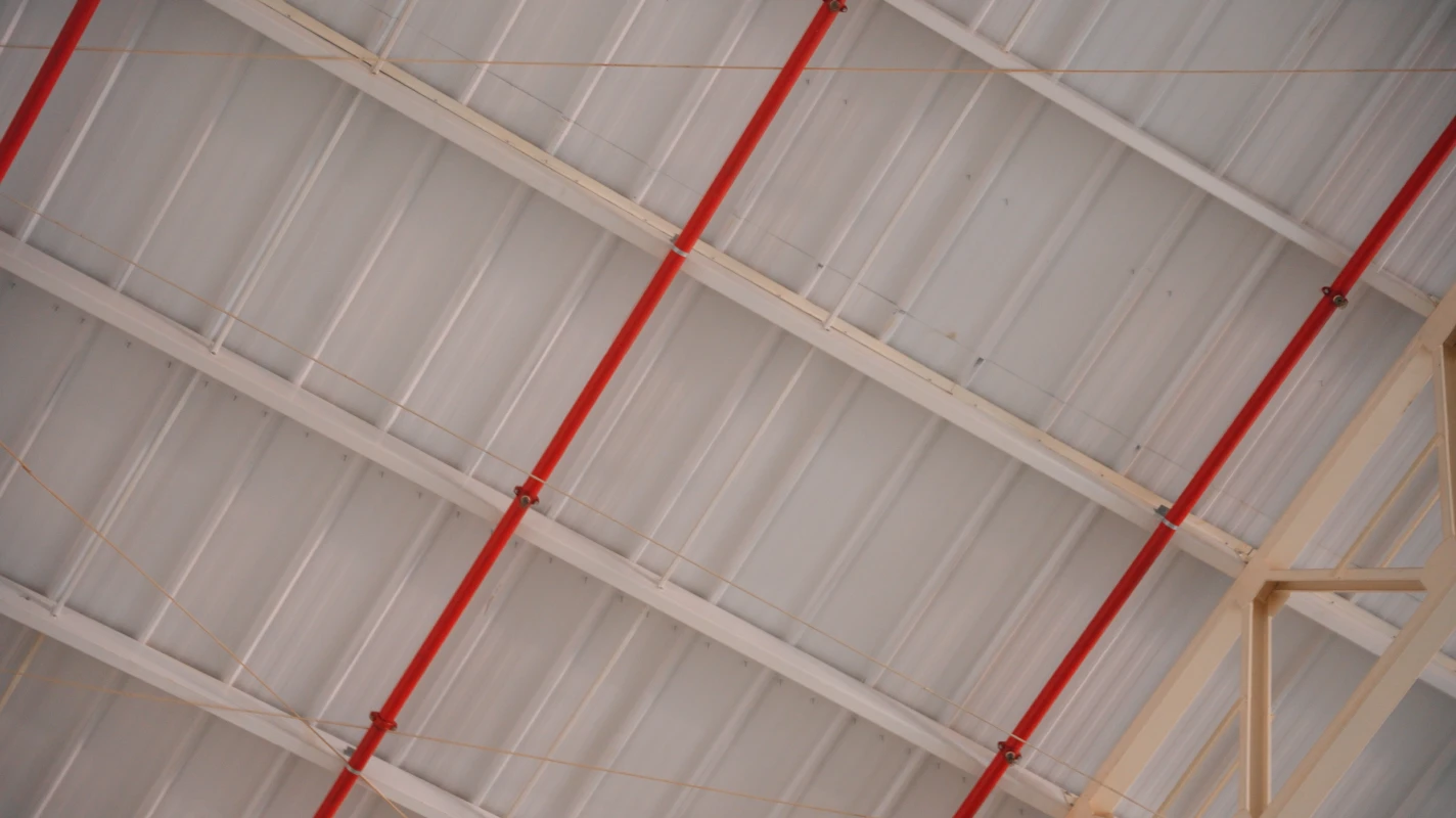 Projeto em Varginha com climatização de câmara de café utilizando Isotelhas, Isodeck TPO e Painéis Frigo da Kingspan Isoeste.