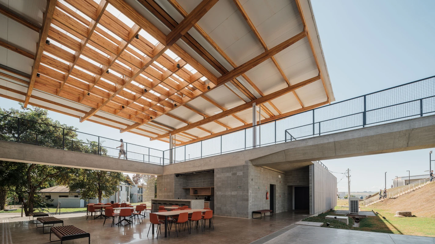 Projeto do CNPEM em Campinas integra arquitetura e ciência com soluções térmicas da Kingspan Isoeste.